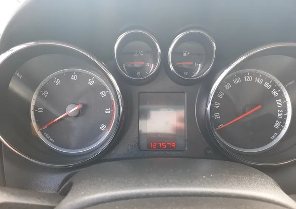Opel Astra cena 20900 przebieg: 127000, rok produkcji 2010 z Kołobrzeg małe 326